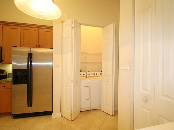 5th image of 6480 Oxford Cir Unit 103
