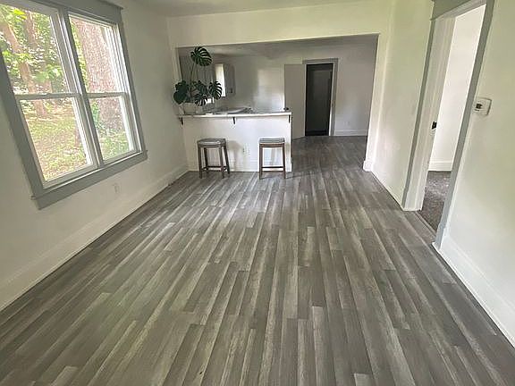 5th image of 1117 Kimball Ave