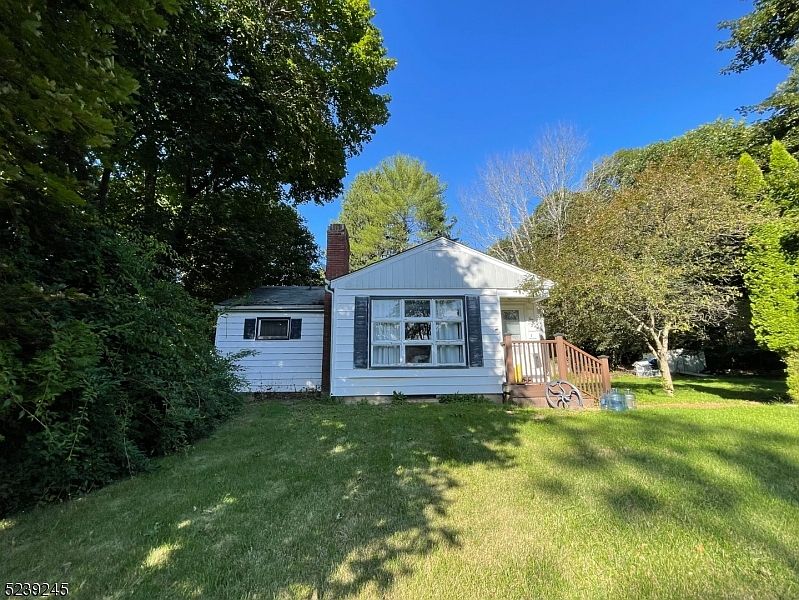 5 Saint Marys Pl, Sparta, NJ 07871 Zillow