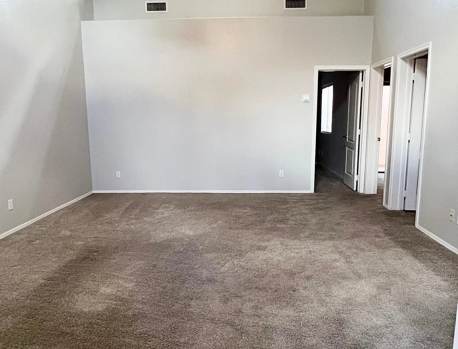 8940 W Olive Ave — Photo 4