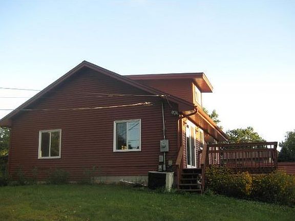 5th image of 1783 County Road C2 W