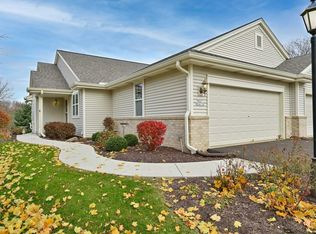 N57W24116 N Sycamore Cir, Sussex, WI 53089