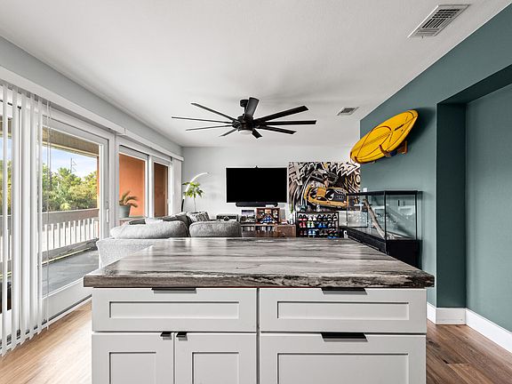5th image of 4000 Gulf Terrace Dr Unit 279
