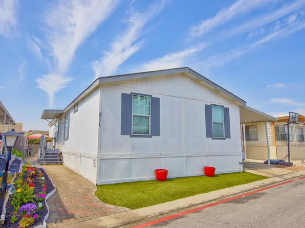 211 Calle De La Rosa Space 211, Camarillo, CA 93012