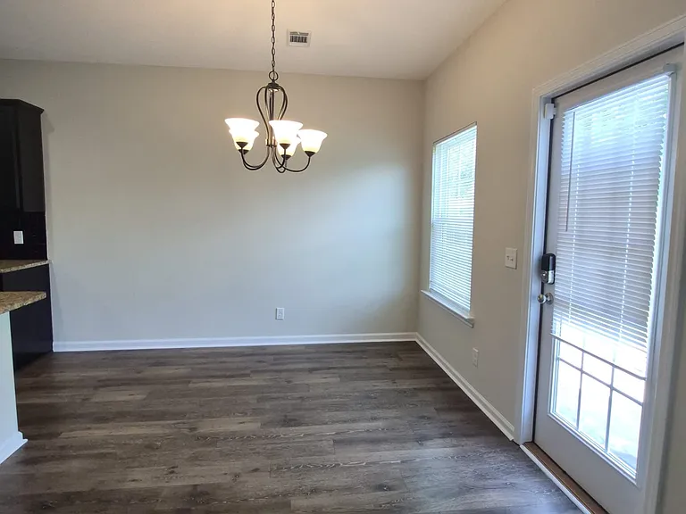33 Trask Cir — Photo 6