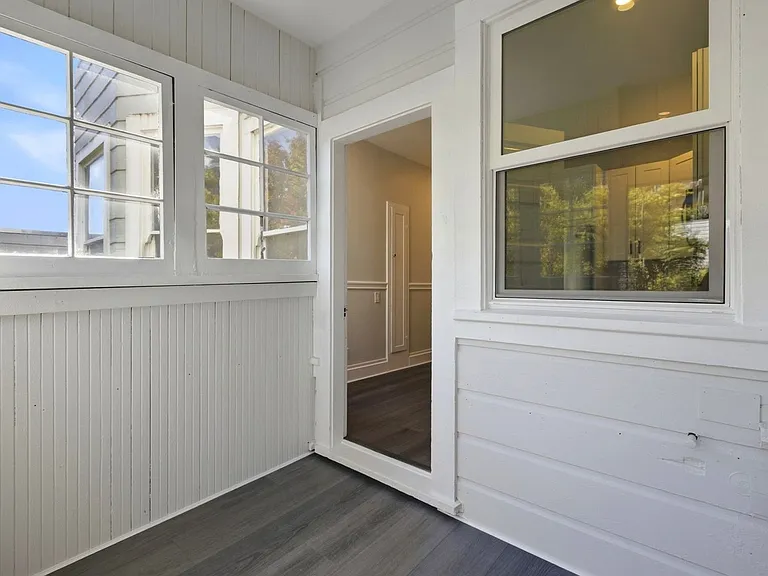 17th Street 4170 — Photo 15