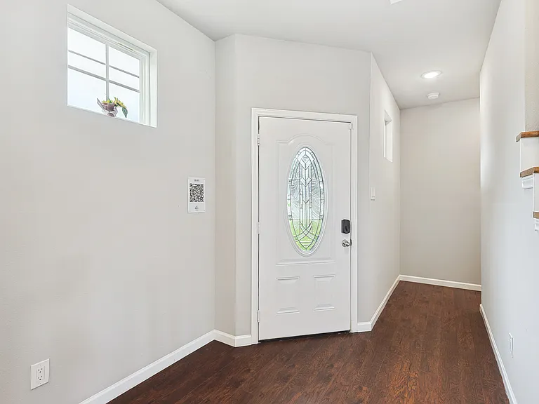 200 E Rogers St — Photo 9