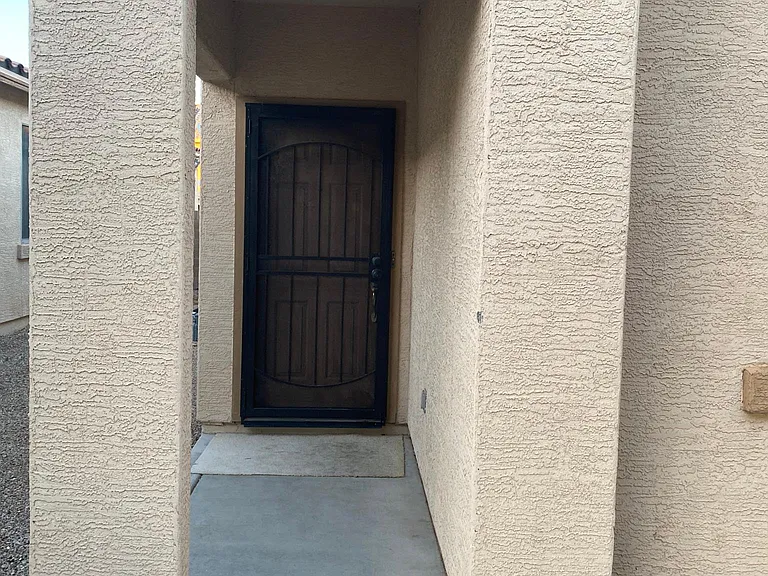 44092 W Cydnee Dr — Photo 4