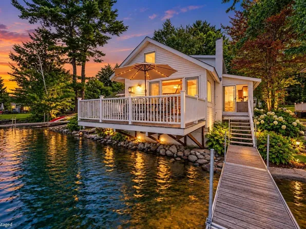 14 Sunnyside Street, Sunapee, NH 03782