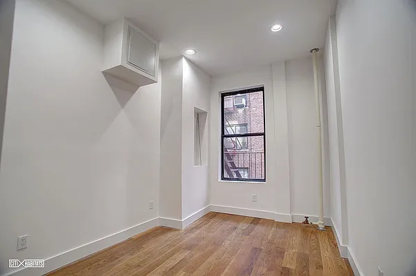 Rented by Citi Habitats | media 16