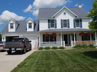 317 Southridge Dr, Hemlock, MI 48626