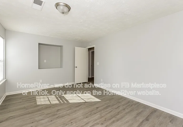 6290 Marbut Farms Ln — Photo 10