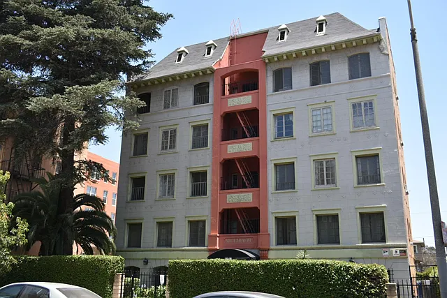Alexanderia Gramercy Apts