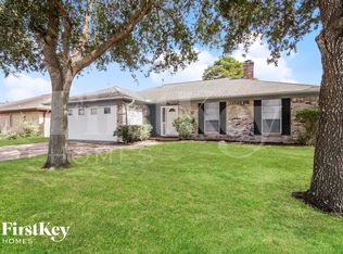 4515 Tuscarora St, Pasadena, TX 77504