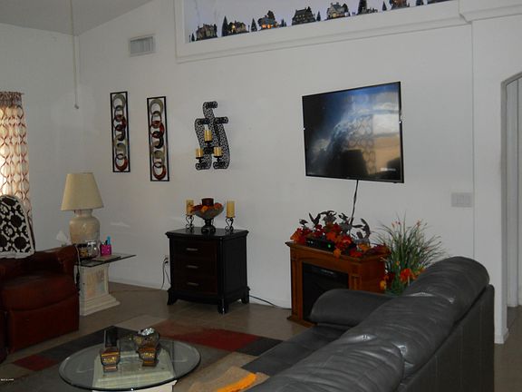 5th image of 3781 Chemehuevi Blvd