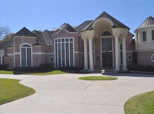 6565 Broad Oaks Dr, Richmond, TX 77406