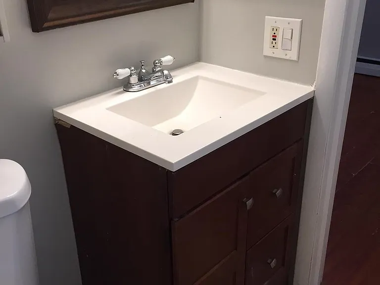 392 Madison Ave — Photo 11