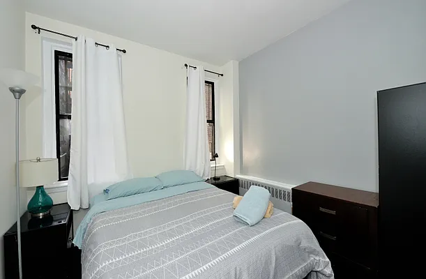 Rented by Furnished Habitat | media 6