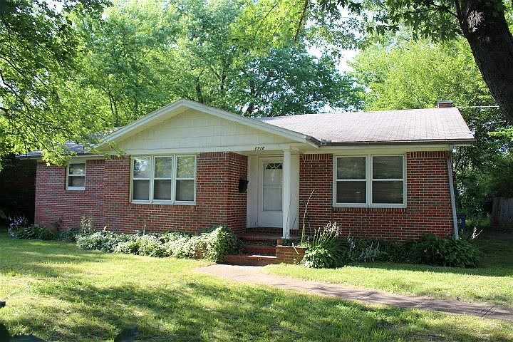 1st image of 1712 Ryan Ave