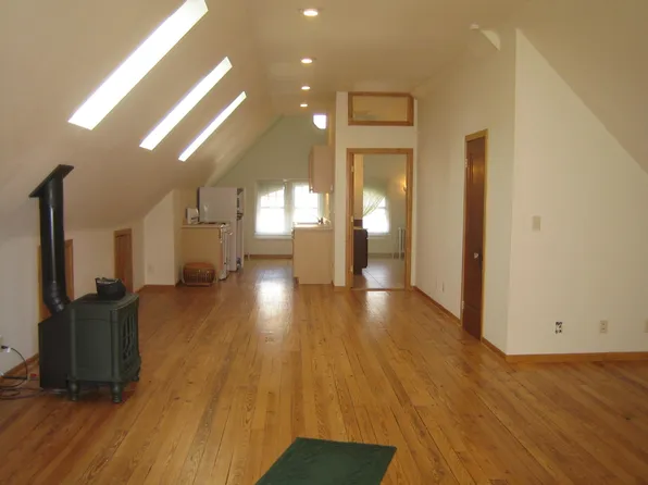 3400 N Downer Ave, Milwaukee, WI 53211