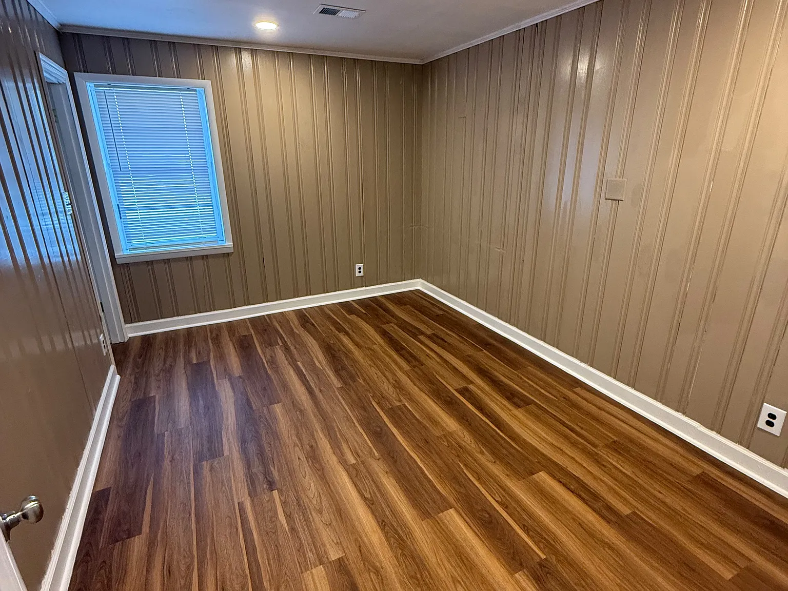 1 bed, 800 sqft, $1,300 — Photo 4