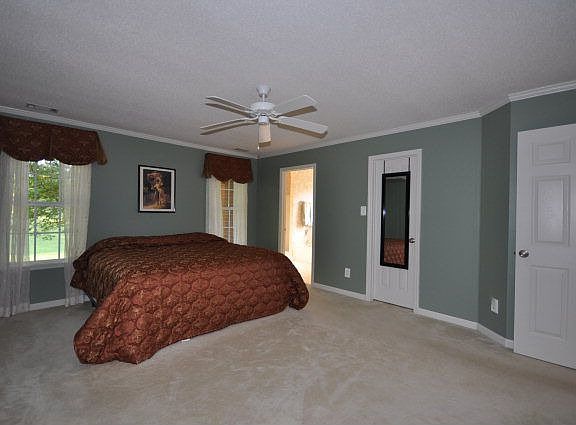 4th image of 5781 Carriage Hills Dr