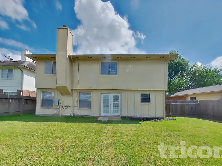 7310 Gettysburg Dr — Photo 16