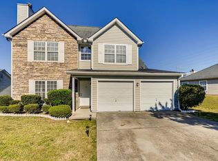 303 Breeze Mdw, Fairburn, GA 30213