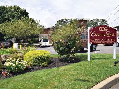 210 Farber Drive #210, West Babylon, NY, 11704