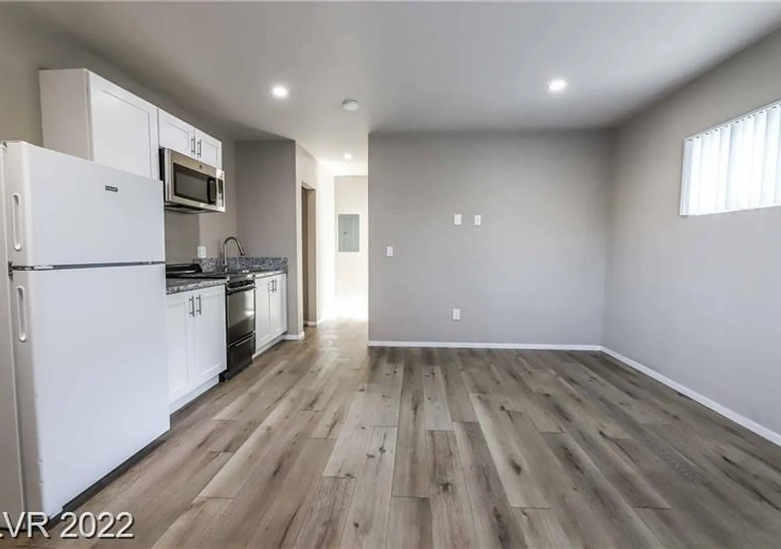 LOMA Apartments — Photo 3