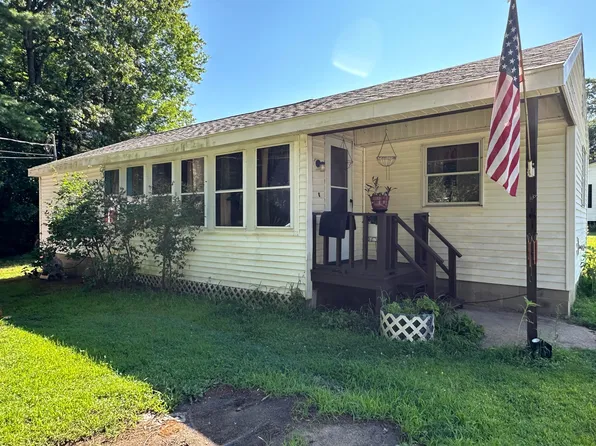 1 Wentworth Street, Lyman, ME 04002