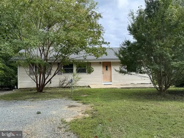 12448 Catalina Dr, Lusby, MD 20657