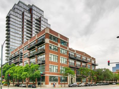 1601 S Indiana Ave APT 216, Chicago, IL, 60616