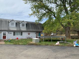 650 Ridge Rd, Georgetown, PA 15043