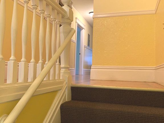 4th image of 2691 Bryant St