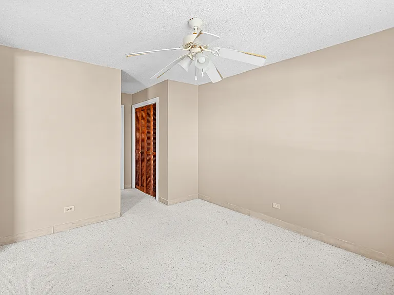 75-5766 Kuakini Hwy #607 — Photo 23