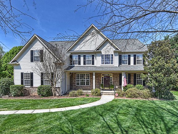 2nd image of 132 Meadow Run Ln