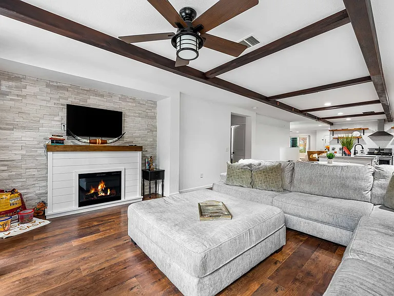 36701 Arbolada Ln — Photo 12