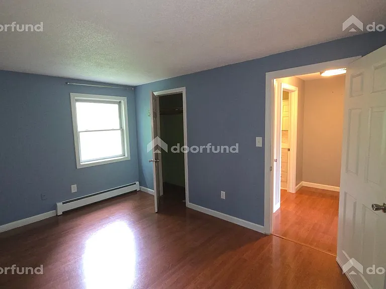 133 Green St #2 — Photo 17