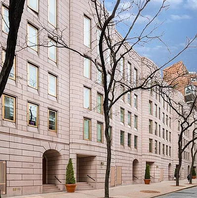 Rented by Solow Realty | media 12