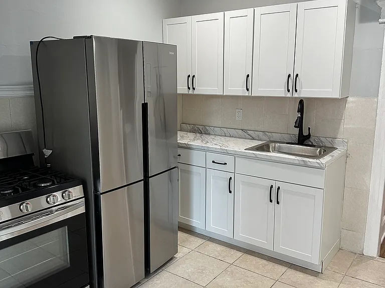 743 Newark Ave — Photo 6