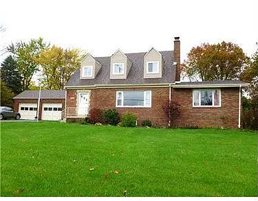 2344 Darlington Rd photo 1