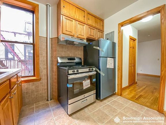 3rd image of 75 Cabrini Blvd APT 43