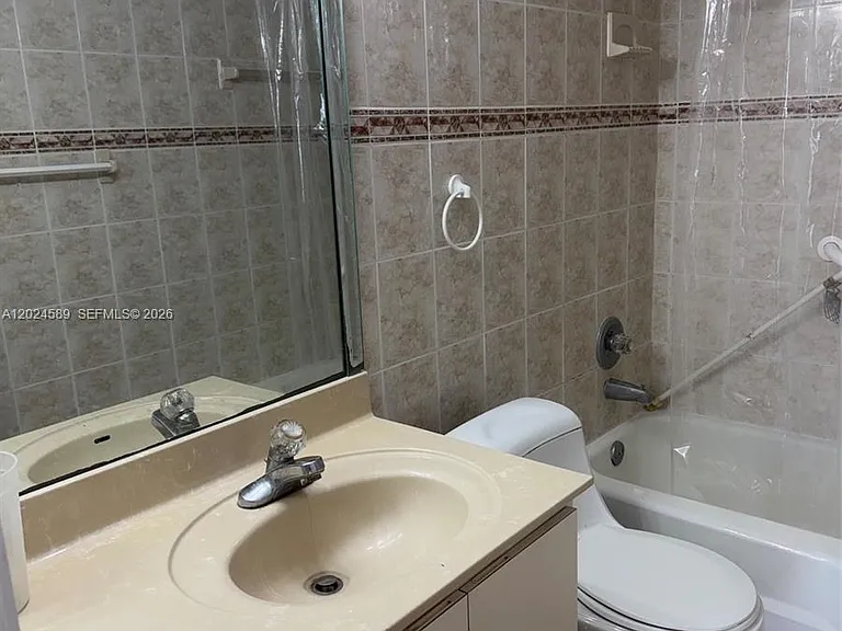 5601 Collins Ave #607 — Photo 11