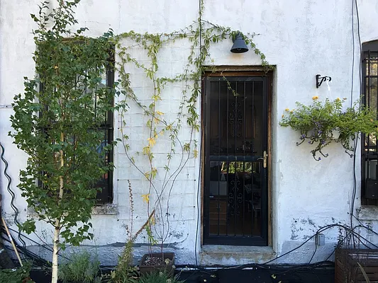 Rented by Standard Living Realty Inc | media 9