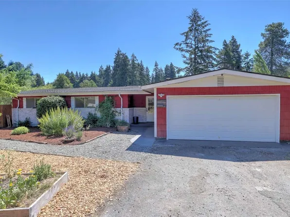 9102 109th Street SW, Lakewood, WA 98498