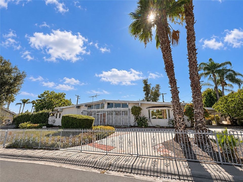1st image of 604 Park Ln