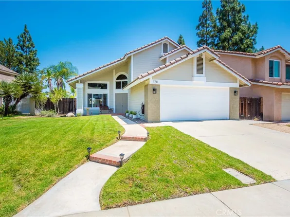1711 Yellow Pine Rdg, Corona, CA 92882