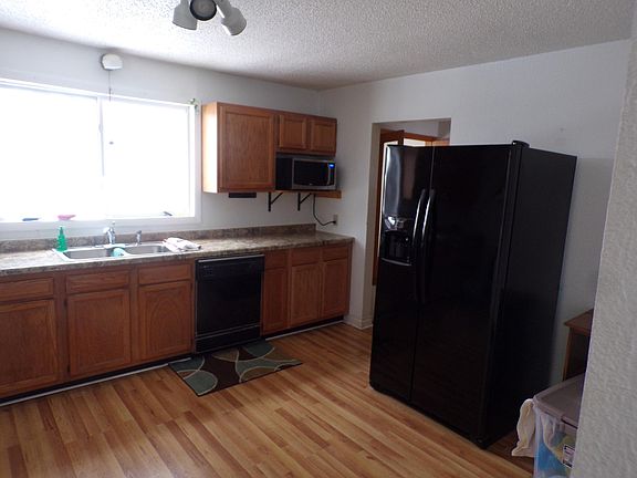 4th image of 2696 Minneapolis St