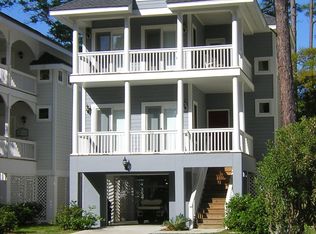 706 Bonito Rd, Saint Helena Island, SC 29920